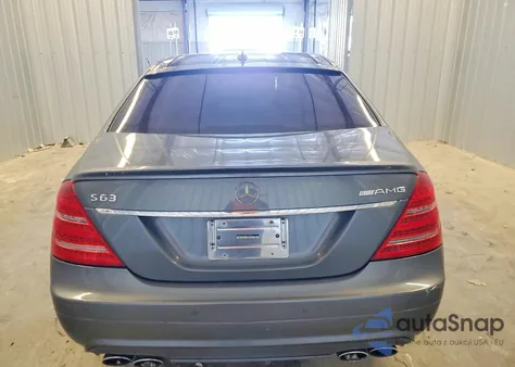2008 Mercedes-Benz S 63 Amg z USA, uszkodzony, nr VIN WDDNG77X58A186983